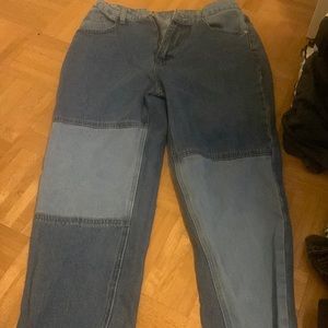 super cute two toned jeans!